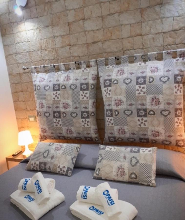 אבולה O'Paisi Casa Vacanze מראה חיצוני תמונה