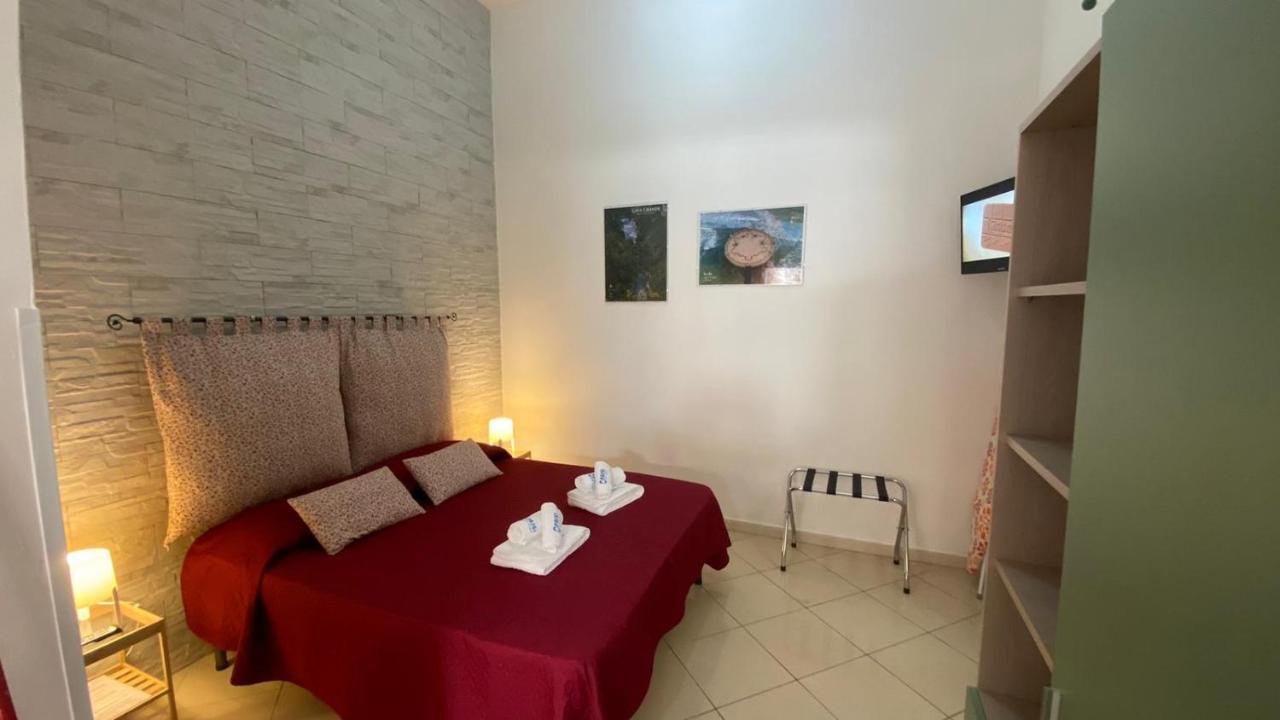 אבולה O'Paisi Casa Vacanze מראה חיצוני תמונה