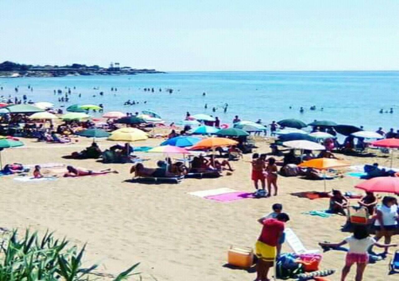 אבולה O'Paisi Casa Vacanze מראה חיצוני תמונה